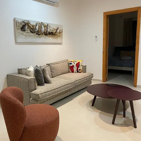 In A New Bright 3-bedroom