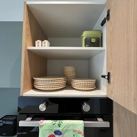 Апартаменты In A New Bright 3-bedroom Слима