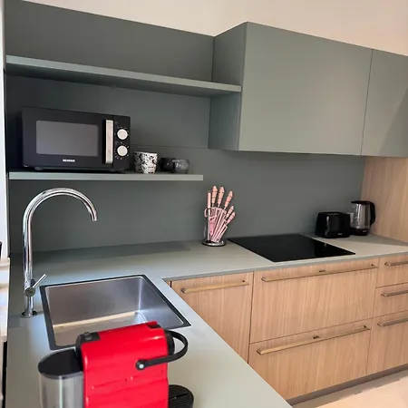 In A New Bright 3-bedroom Apartment *