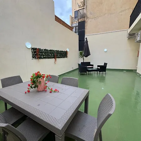 In A New Bright 3-bedroom Апартаменты *