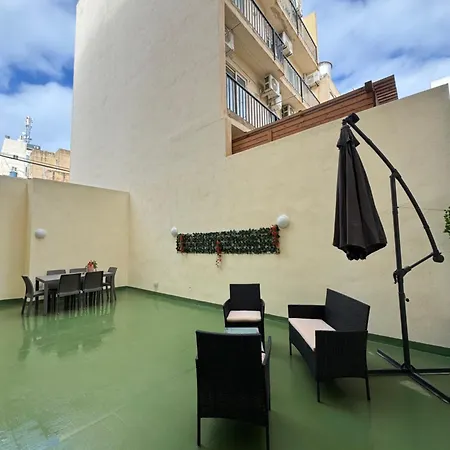 In A New Bright 3-bedroom *