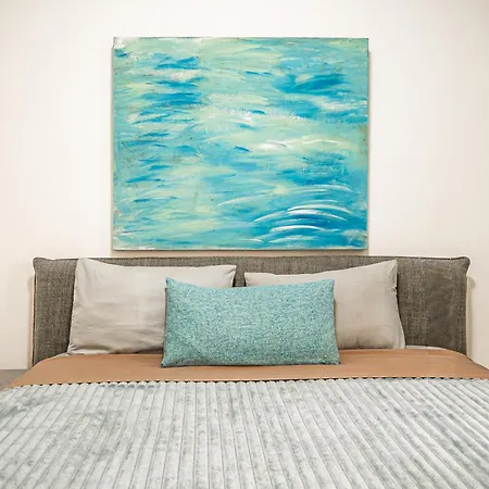 In A New Bright 3-bedroom Apartment *