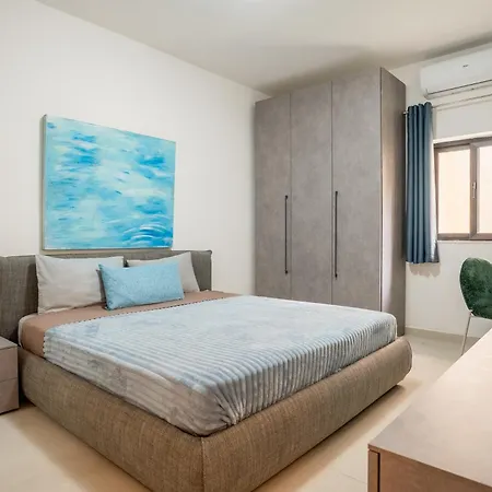 In A New Bright 3-bedroom Apartment