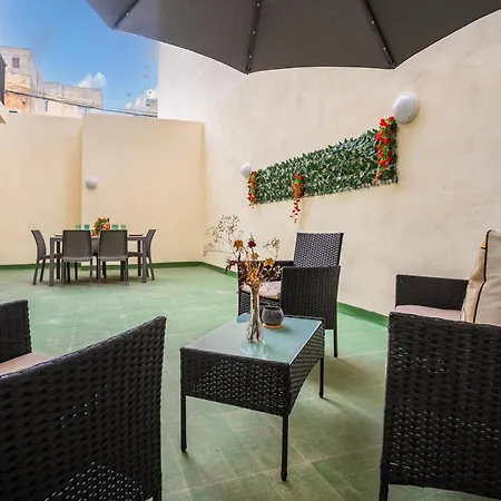 In A New Bright 3-bedroom Apartment *