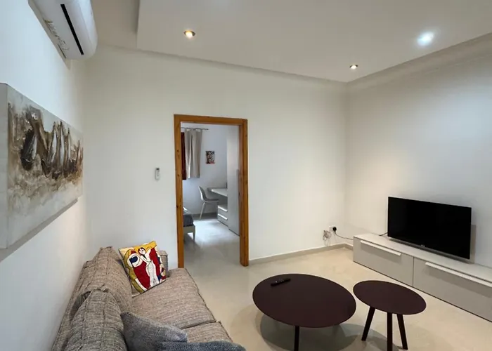 In A New Bright 3-bedroom Daire *