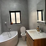 In A New Bright 3-bedroom