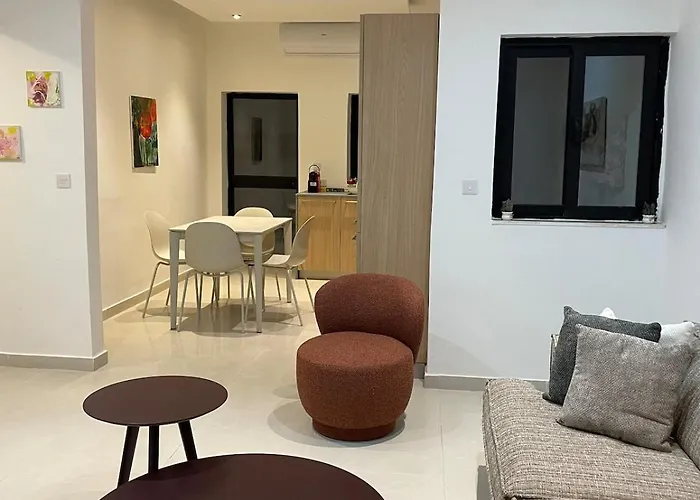 In A New Bright 3-bedroom *