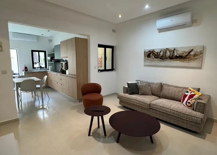 In A New Bright 3-bedroom Apartman