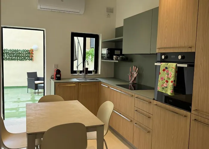 Apartman In A New Bright 3-bedroom *