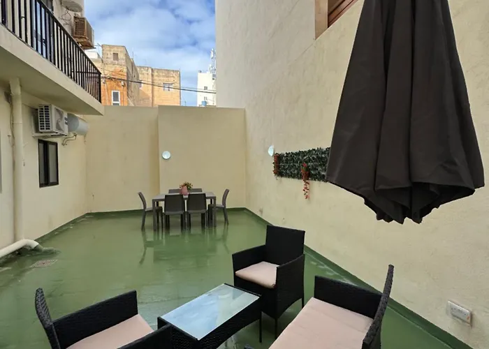 In A New Bright 3-bedroom Apartman *