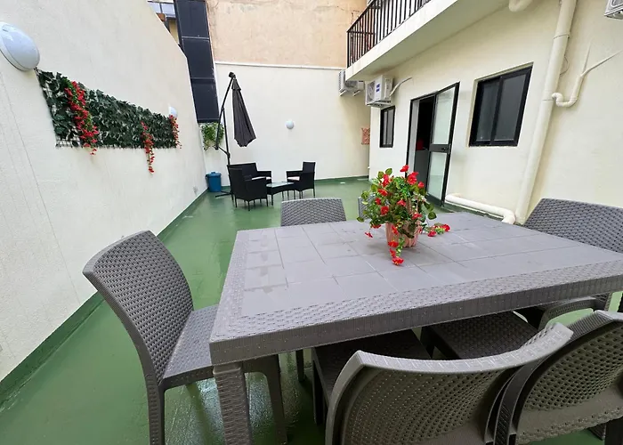 In A New Bright 3-bedroom Apartman Sliema